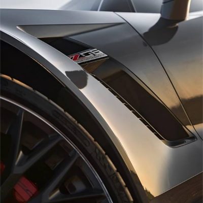 Side Front View - Corvette Z06 (1)